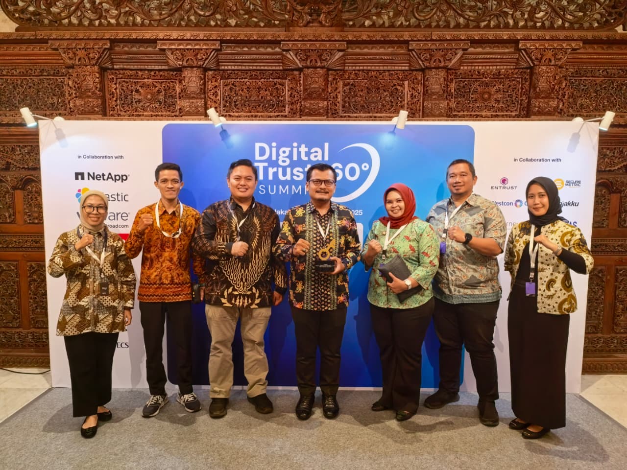 Pemkab Bandung Raih "Be Award 2025" di Ajang Digital Trust 360 Summit BSSN